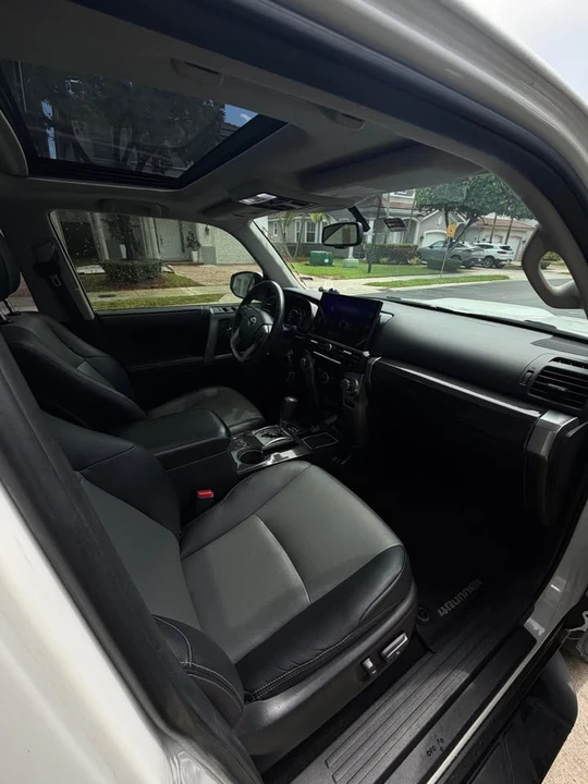2014 Toyota 4Runner 5th Gen - Image 10 of 14