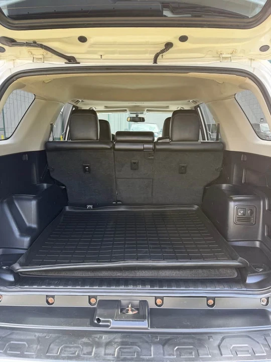2014 Toyota 4Runner 5th Gen - Image 13 of 15