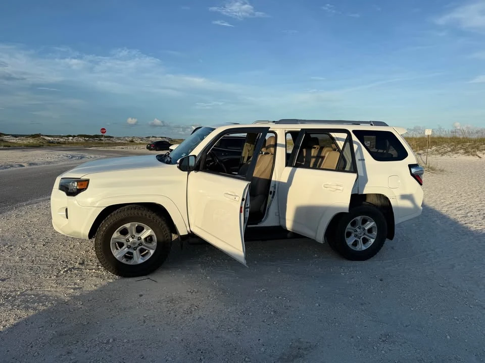 2014 Toyota 4Runner 5th Gen - Image 2 of 12