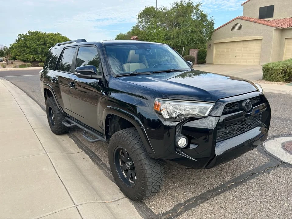 2014 Toyota 4Runner 5th Gen - Image 2 of 20
