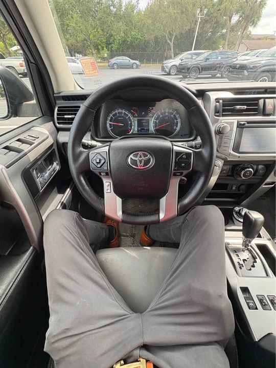 2014 Toyota 4Runner 5th Gen - Image 7 of 9