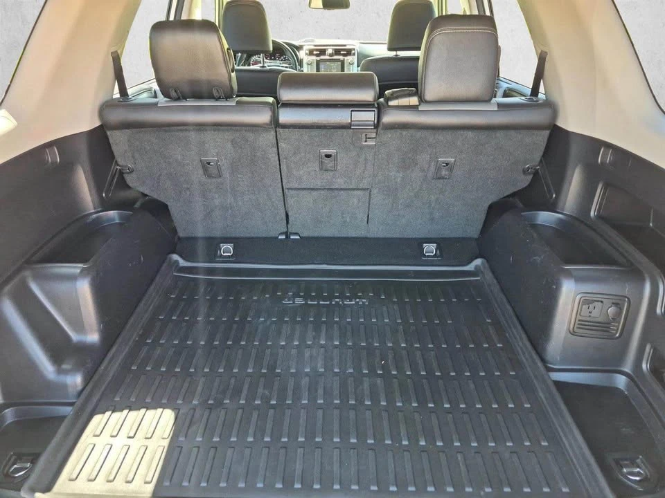2014 Toyota 4Runner 5th Gen - Image 18 of 19