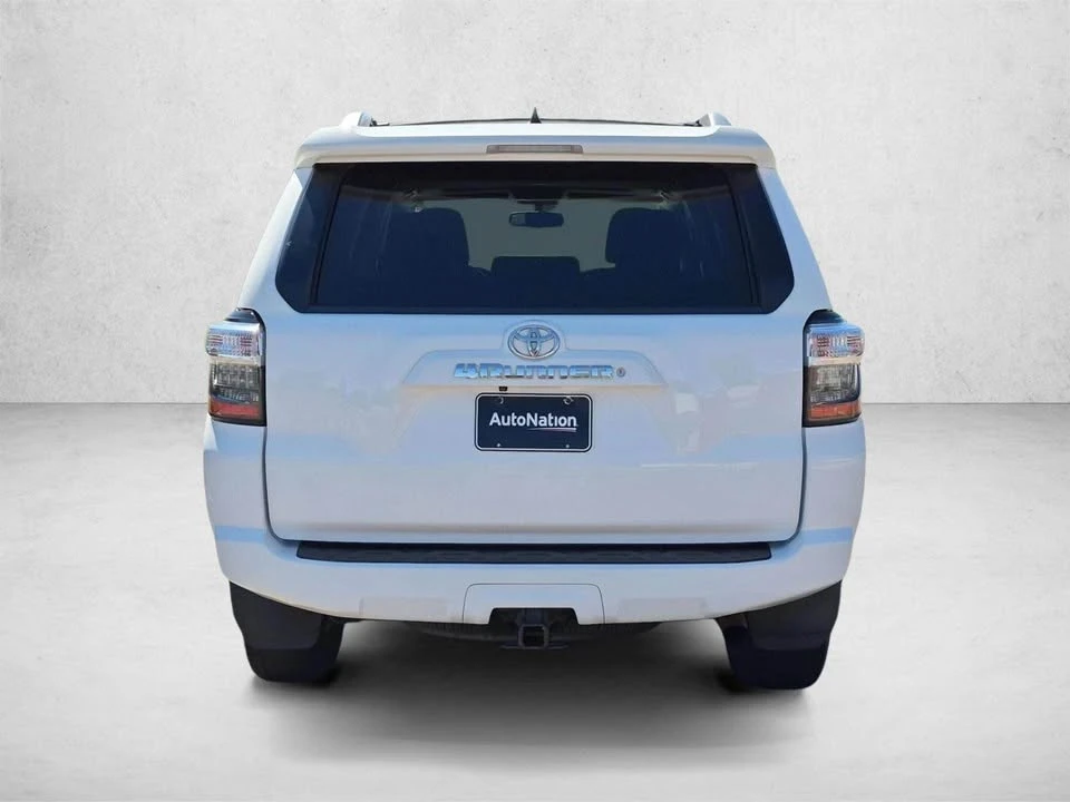 2014 Toyota 4Runner 5th Gen - Image 6 of 19