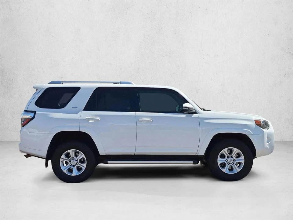 2014 Toyota 4Runner 5th Gen - Image 4 of 19