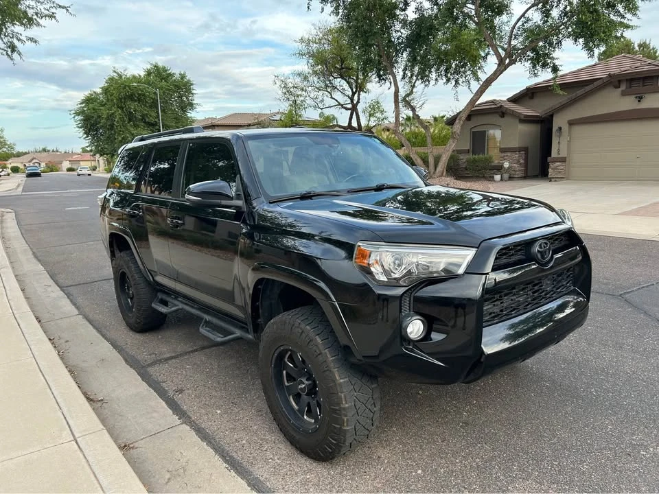 2014 Toyota 4Runner 5th Gen - Image 4 of 11
