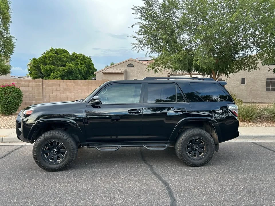 2014 Toyota 4Runner 5th Gen - Image 2 of 11