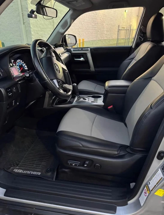 2014 Toyota 4Runner 5th Gen - Image 10 of 13
