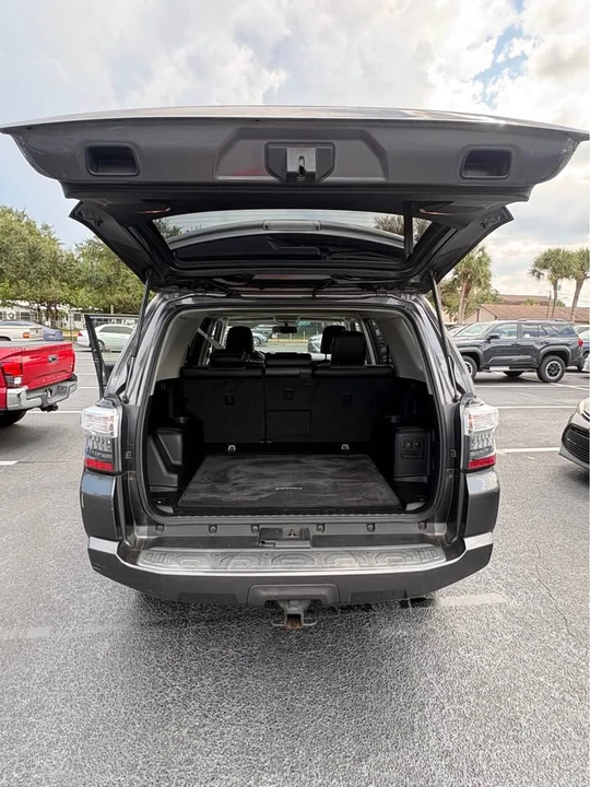 2014 Toyota 4Runner 5th Gen - Image 3 of 9