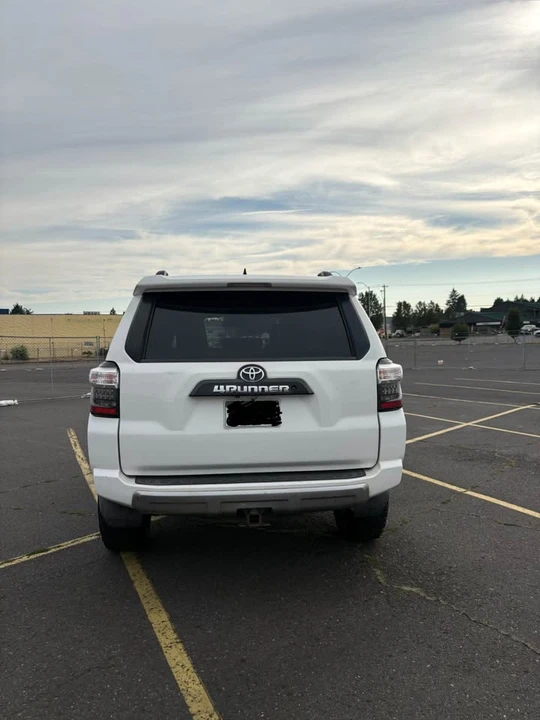 2014 Toyota 4Runner 5th Gen - Image 4 of 19