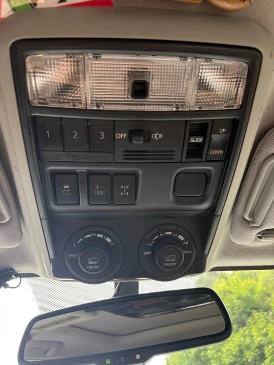 2014 Toyota 4Runner 5th Gen - Image 19 of 19
