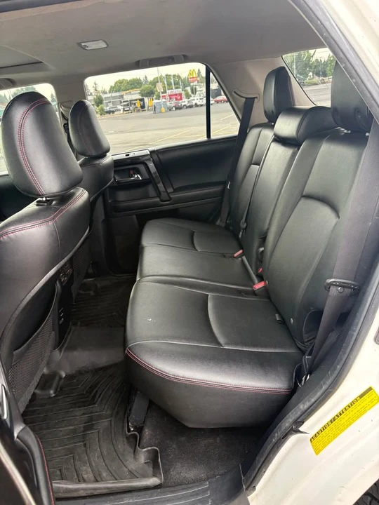 2014 Toyota 4Runner 5th Gen - Image 11 of 19
