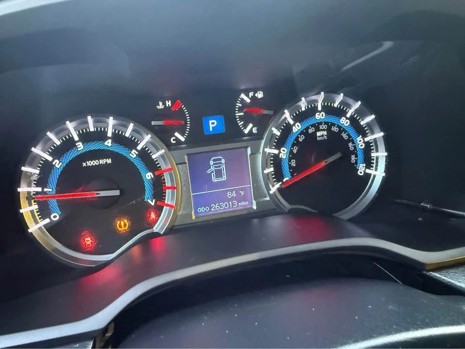 2014 Toyota 4Runner 5th Gen - Image 8 of 11