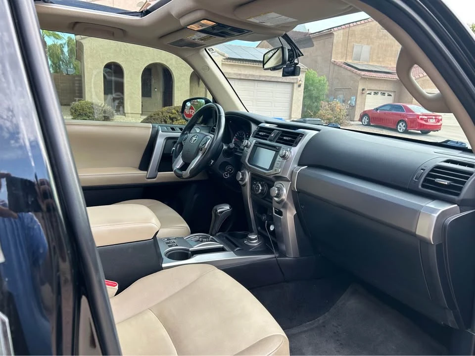 2014 Toyota 4Runner 5th Gen - Image 8 of 15