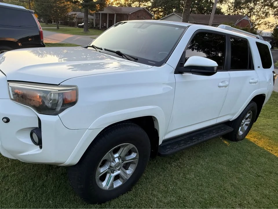 2014 Toyota 4Runner 5th Gen - Image 2 of 11