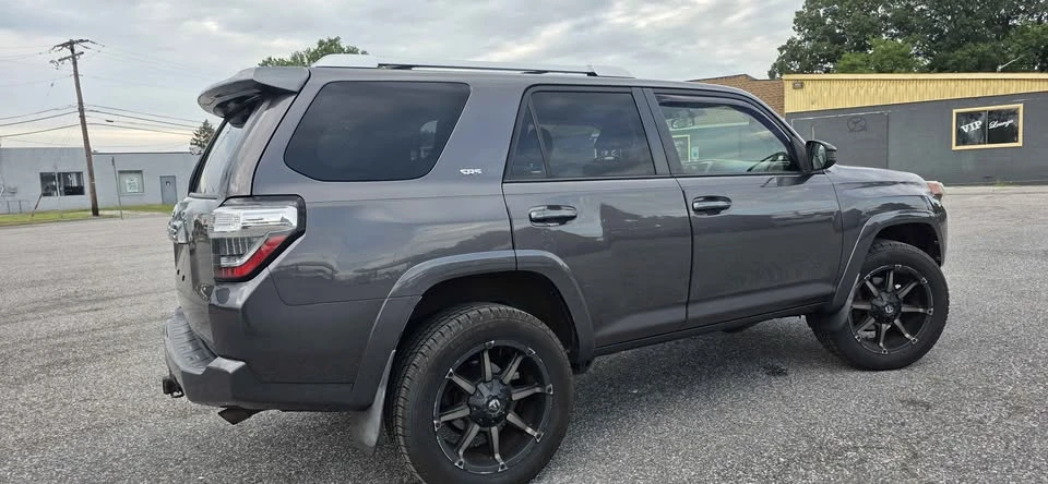 2014 Toyota 4Runner 5th Gen - Image 4 of 17