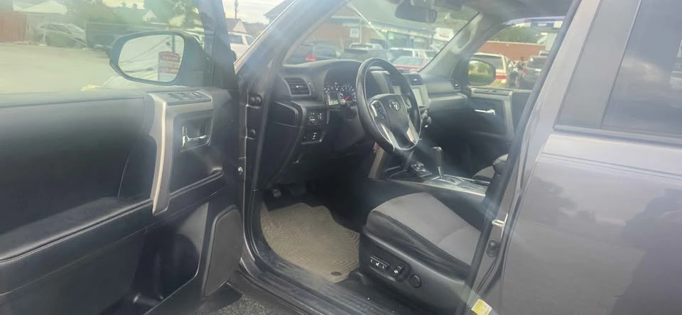 2014 Toyota 4Runner 5th Gen - Image 16 of 17