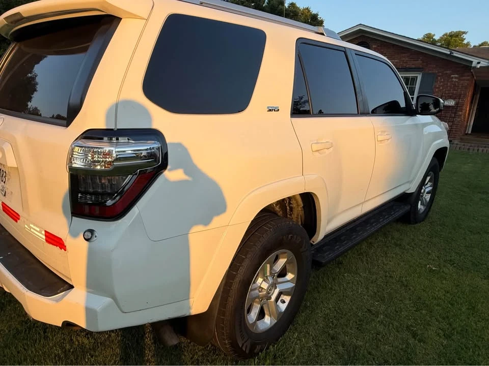 2014 Toyota 4Runner 5th Gen - Image 7 of 11