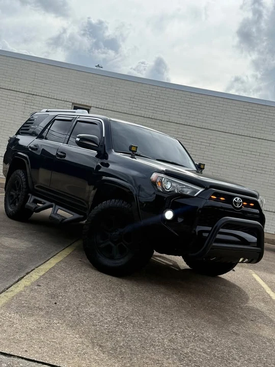 2014 Toyota 4Runner 5th Gen - Image 13 of 15