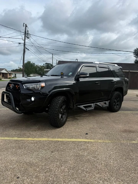 2014 Toyota 4Runner 5th Gen - Image 8 of 15