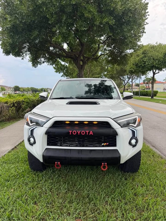 2014 Toyota 4Runner 5th Gen - Image 2 of 14
