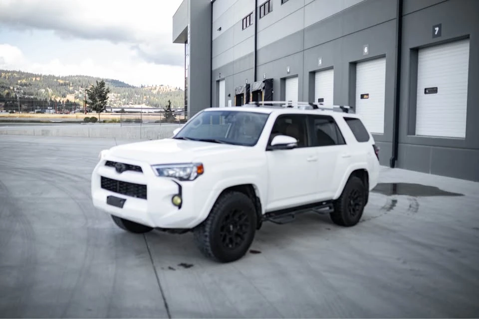 2014 Toyota 4Runner 5th Gen - Image 3 of 12