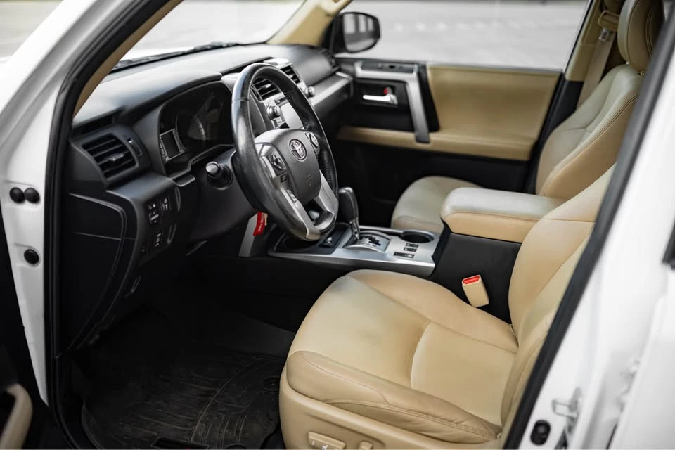 2014 Toyota 4Runner 5th Gen - Image 6 of 12
