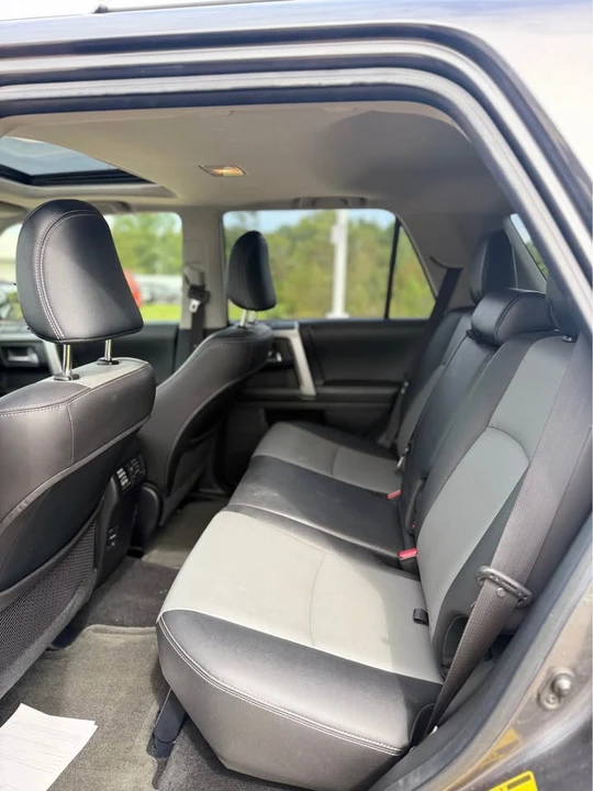 2014 Toyota 4Runner 5th Gen - Image 7 of 9