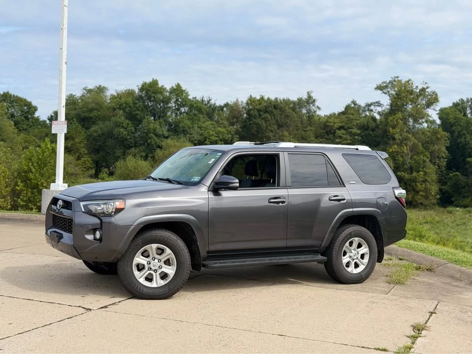 2014 Toyota 4Runner 5th Gen - Image 4 of 9
