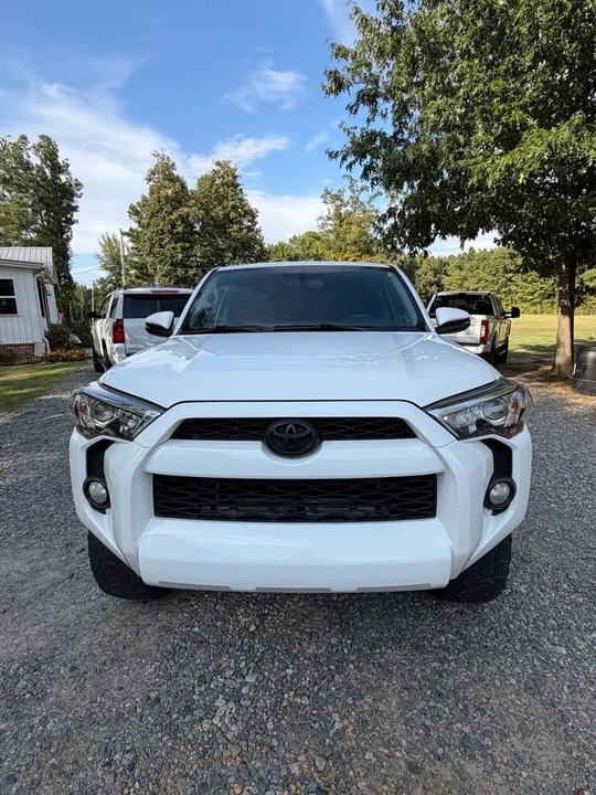 2014 Toyota 4Runner 5th Gen - Image 2 of 10