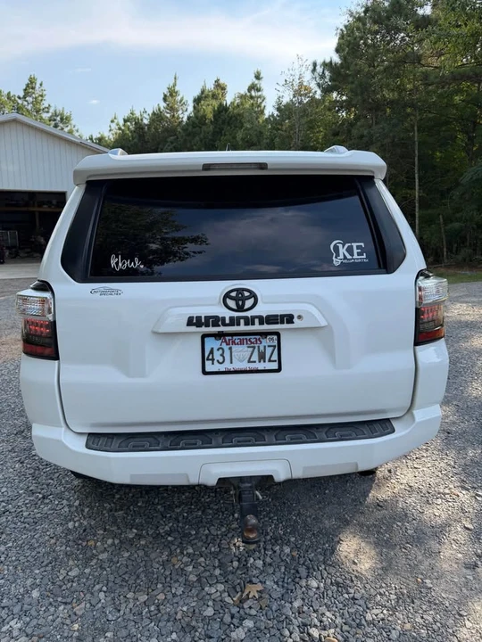 2014 Toyota 4Runner 5th Gen - Image 5 of 10
