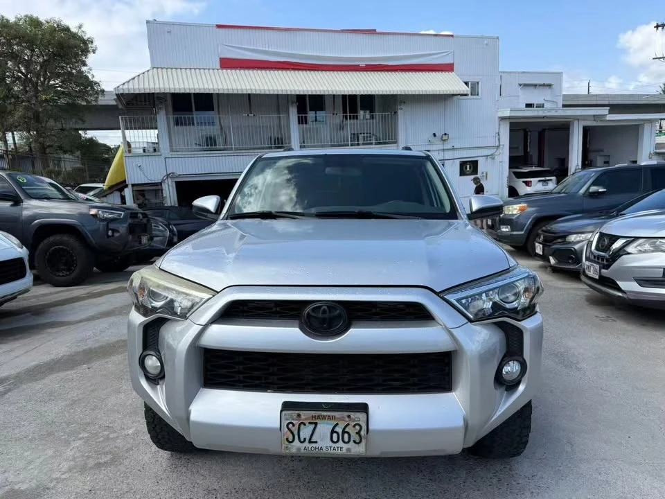 2014 Toyota 4Runner 5th Gen - Image 7 of 13
