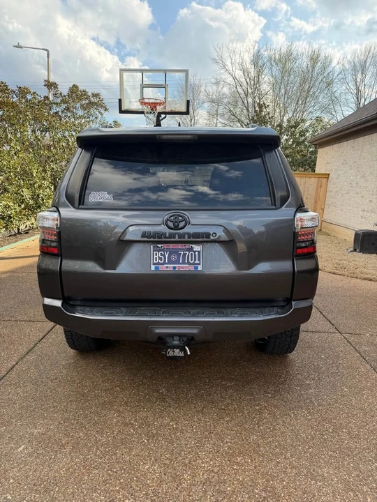 2014 Toyota 4Runner 5th Gen - Image 4 of 17