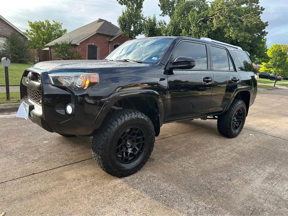 2014 Toyota 4Runner 5th Gen - Image 3 of 7