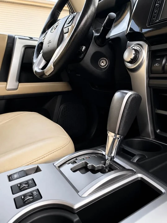 2014 Toyota 4Runner 5th Gen - Image 14 of 15