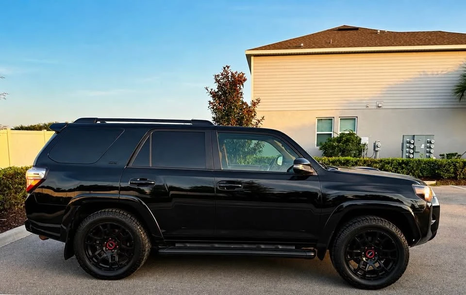 2014 Toyota 4Runner 5th Gen - Image 5 of 15