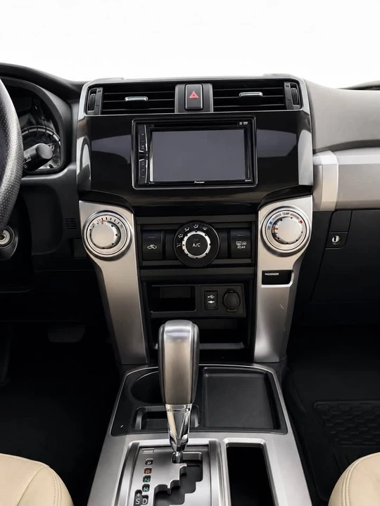 2014 Toyota 4Runner 5th Gen - Image 13 of 15