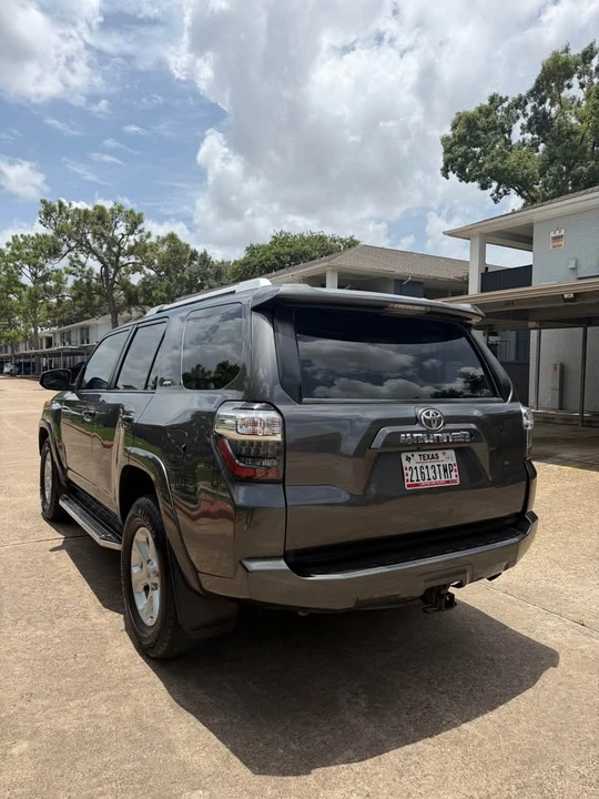 2014 Toyota 4Runner 5th Gen - Image 9 of 19