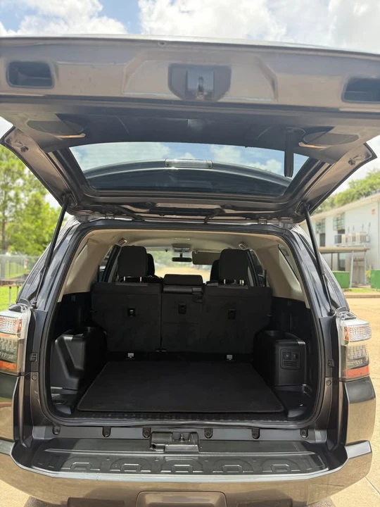 2014 Toyota 4Runner 5th Gen - Image 11 of 19