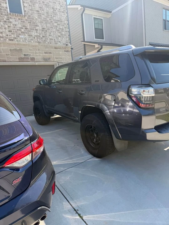 2014 Toyota 4Runner 5th Gen - Image 7 of 9