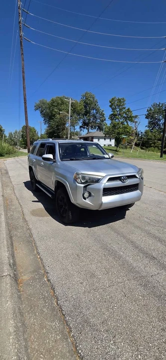 2014 Toyota 4Runner 5th Gen - Image 3 of 10