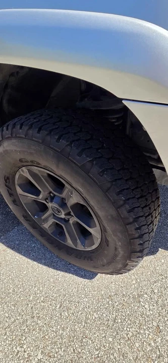 2014 Toyota 4Runner 5th Gen - Image 5 of 10