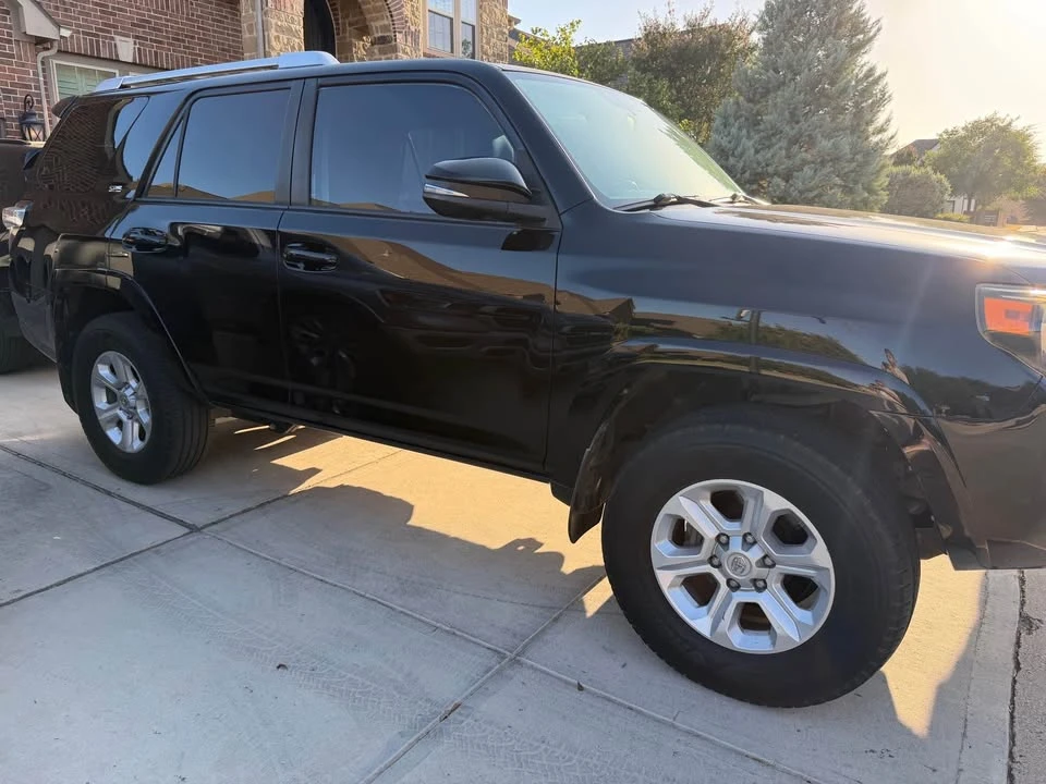 2014 Toyota 4Runner 5th Gen - Image 3 of 5