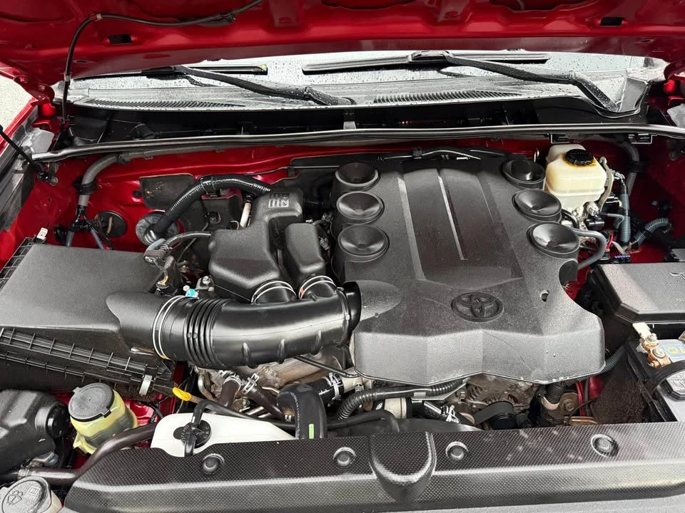 2014 Toyota 4Runner 5th Gen - Image 8 of 13