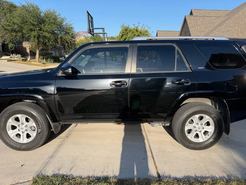 2014 Toyota 4Runner 5th Gen - Image 4 of 5
