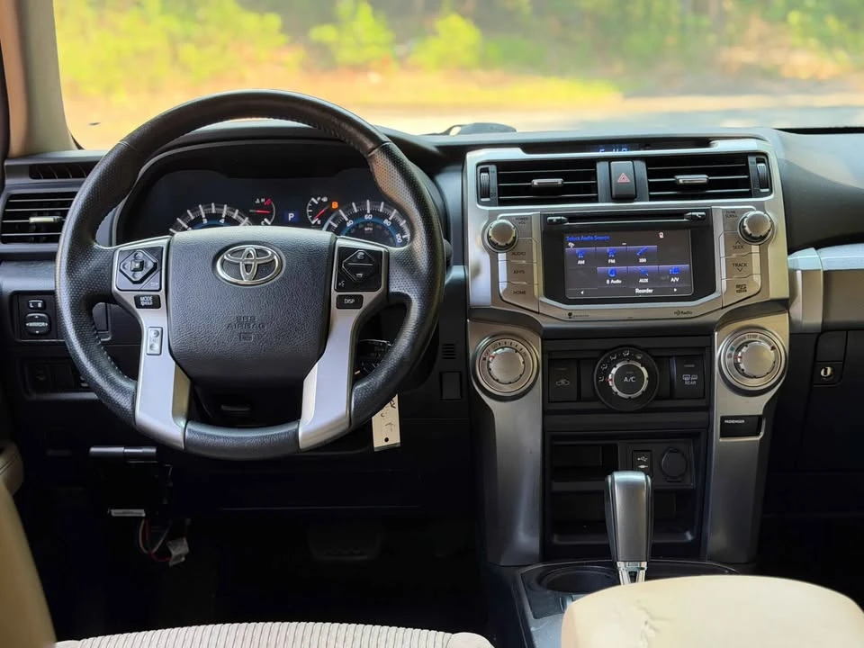 2014 Toyota 4Runner 5th Gen - Image 6 of 20