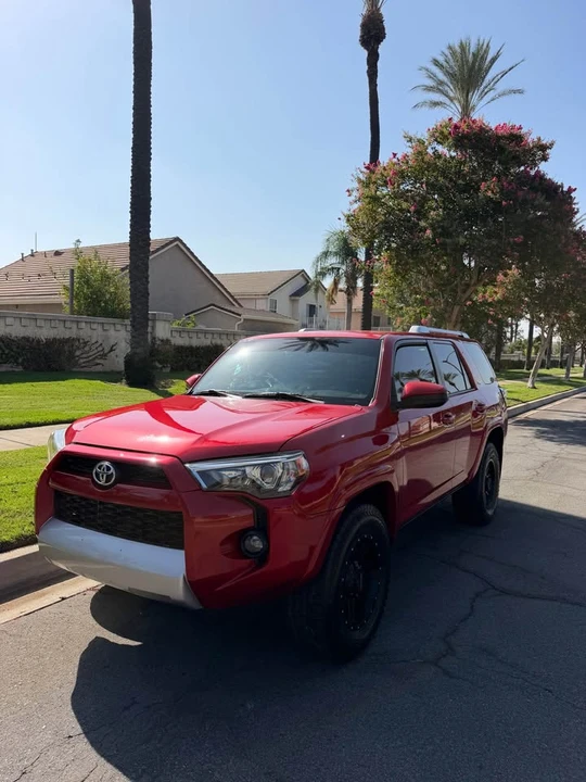 2014 Toyota 4Runner 5th Gen - Image 3 of 11