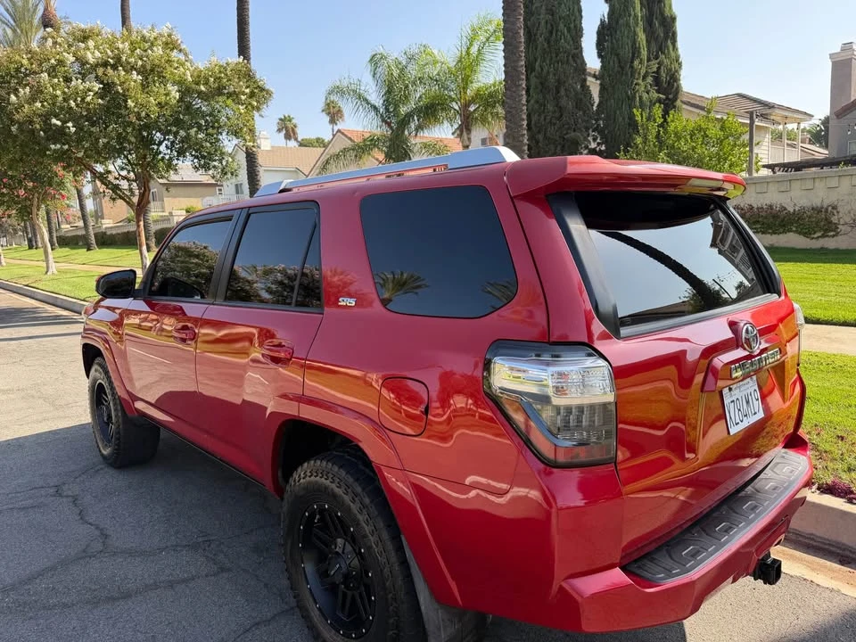 2014 Toyota 4Runner 5th Gen - Image 4 of 11