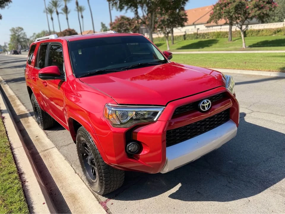 2014 Toyota 4Runner 5th Gen - Image 2 of 11