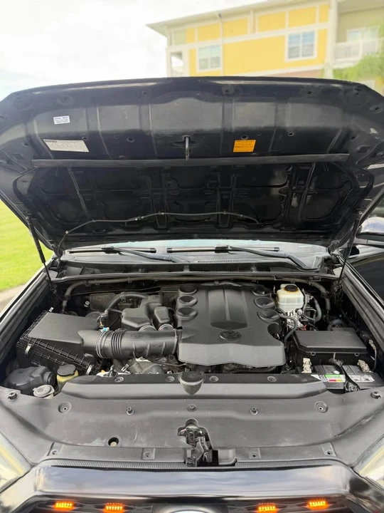 2014 Toyota 4Runner 5th Gen - Image 7 of 15