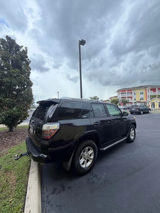 2014 Toyota 4Runner 5th Gen - Image 5 of 15